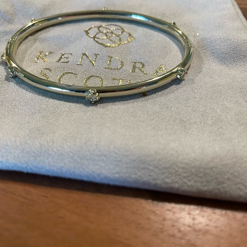 KENDRA SCOTT Joelle Bangle